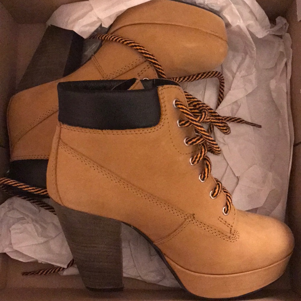 Steve Madden combat boots